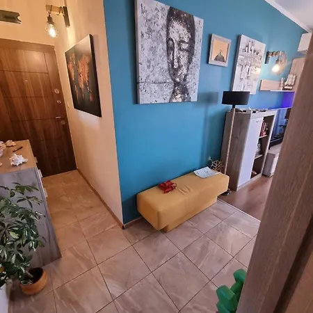 Apartament *